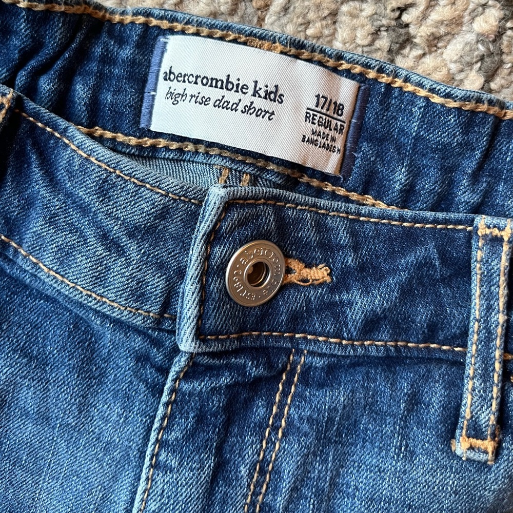 Abercrombie Kids Denim Shorts - Picture 3 of 5